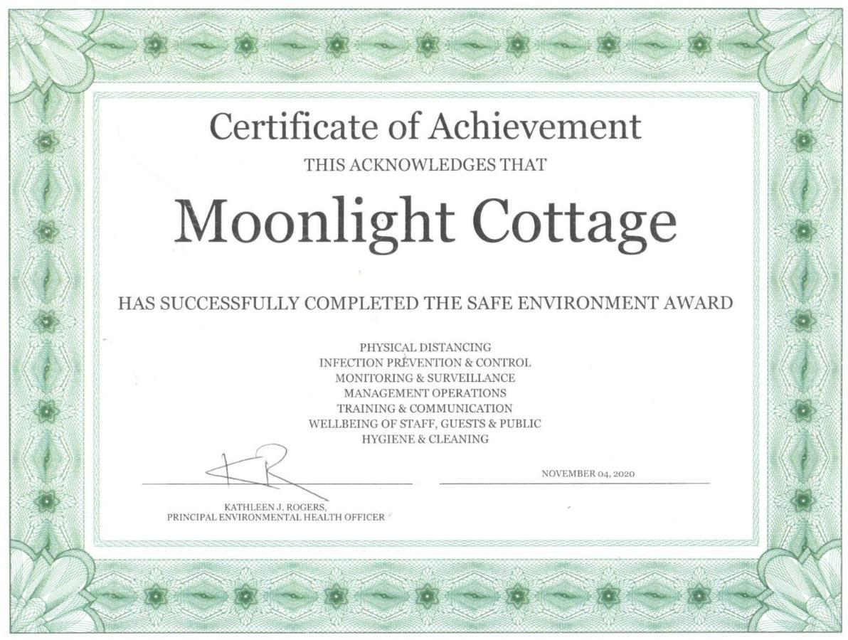 Moonlight Cottage East End Village Eksteriør bilde